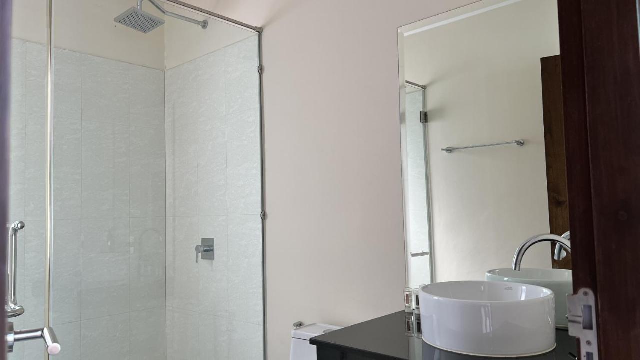 Plunge Tropic Villas 2 Naiharn Rawai Eksteriør billede